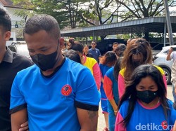 Penampakan 13 Pelaku Sindikat Penjualan Bayi ke Singapura