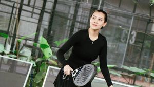 7 Foto Aaliyah Massaid Olahraga Padel Usai 1 Bulan Lahiran, Bak Kembali Gadis
