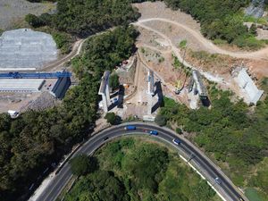 Tol Probolinggo-Banyuwangi Hampir Rampung, Bisa Pangkas Waktu 30 Menit Tol Probolinggo-Banyuwangi Hampir Rampung, Bisa Pangkas Waktu 30 Menit