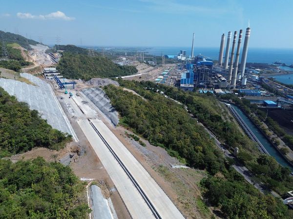Intip Progres Proyek Jalan Tol Probolinggo-Banyuwangi yang Terus Dikebut