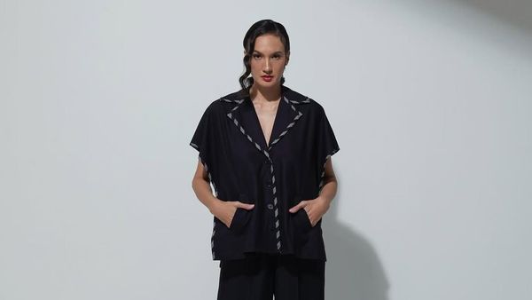 Belum Syuting Lagi, Nadine Chandrawinata?