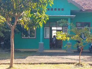 Sekolah di Probolinggo Akan Ditutup Usai 2 Tahun Tak Dapat Murid Baru Sekolah di Probolinggo Akan Ditutup Usai 2 Tahun Tak Dapat Murid Baru