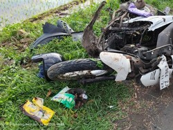 Sopir Wanita Honda Jazz Tabrak Motor di Tabanan, 1 Orang Tewas