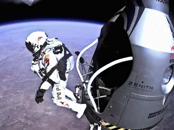 Tewas Saat Paralayang, Felix Baumgartner Pernah Terjun dari Tepi Angkasa