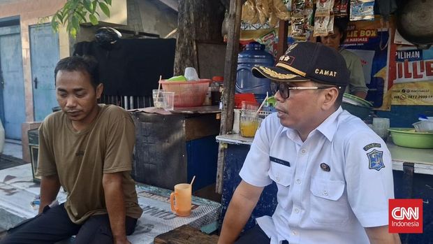 Seorang warga Surabaya, tega menyerahkan ibu kandungnya sendiri ke panti jompo di Malang. Dia bahkan menyetujui syarat larangan menjenguk hingga tidak dikabari bila ibunya wafat. Hal itu viral dan beredar di media sosial.
