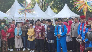 Dalam Pembukaan Festival Cilandak Berbudaya, Rano Karno Harap Warga Semakin Mencintai Jakarta