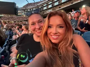 Video: Pengakuan Penggemar Coldplay yang Unggah Skandal CEO Astronomer Video: Pengakuan Penggemar Coldplay yang Unggah Skandal CEO Astronomer