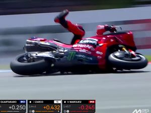 Video: Detik-detik Marquez Crash di Lap Akhir Kualifikasi MotoGP Ceko 2025 Video: Detik-detik Marquez Crash di Lap Akhir Kualifikasi MotoGP Ceko 2025