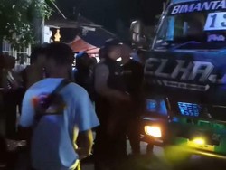 Sound Horeg di Nganjuk Dibubarkan Paksa Polisi gegara Dikeluhkan Warga