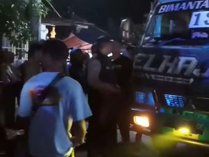 Sound Horeg di Nganjuk Dibubarkan Paksa Polisi gegara Dikeluhkan Warga Sound Horeg di Nganjuk Dibubarkan Paksa Polisi gegara Dikeluhkan Warga