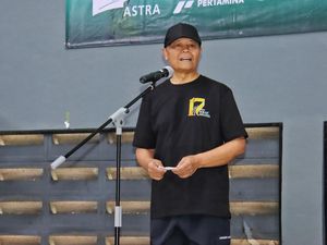 HNW Hadiri Turnamen Bulutangkis di Parlemen, Ingatkan soal Sportivitas HNW Hadiri Turnamen Bulutangkis di Parlemen, Ingatkan soal Sportivitas
