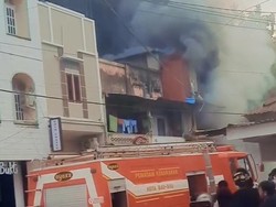 Ruko 3 Lantai di Baubau Terbakar, Kerugian Ditaksir Rp 1 M