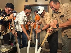 Menteri Karding Puji Kreativitas Usaha Purna Migran Asal Karanganyar