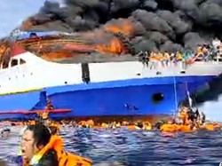 Penumpang Lompat ke Laut saat Kapal Motor Terbakar di Minahasa Utara