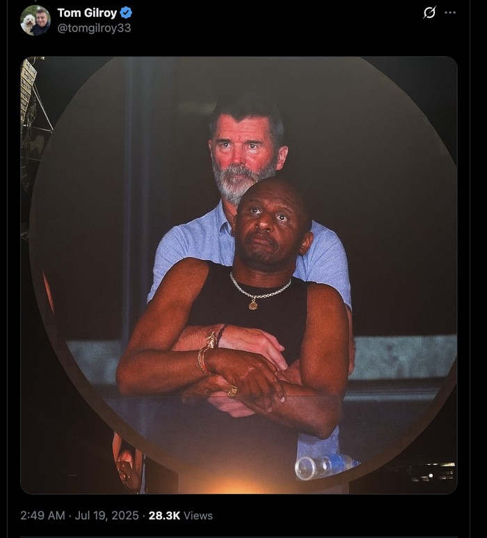 Meme Pemain Bola CEO Konser Meme Pemain Bola ala CEO yang kepergok di Konser Coldplay