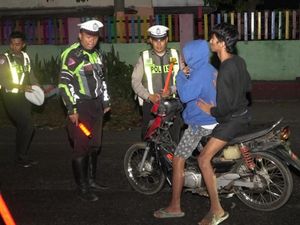 Polisi Pasuruan Fokus Gempol-Pandaan Saat Operasi Patuh Semeru Malam Polisi Pasuruan Fokus Gempol-Pandaan Saat Operasi Patuh Semeru Malam