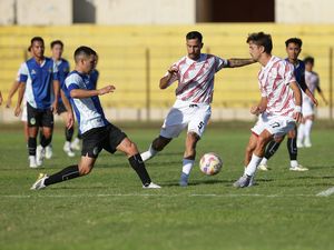 PSIM Kalah dari Persis 0-1 di Uji Coba, Ini Catatan Van Gastel