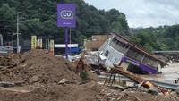 Korsel Diterjang Hujan Deras, Banjir Rendam Permukiman dan Toko