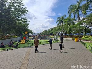 Menjajal Taman-taman Ramah Anak di Kota Bandung Menjajal Taman-taman Ramah Anak di Kota Bandung