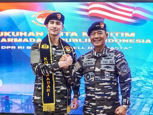 8 Foto Verrell Bramasta Jadi Duta Maritim, Tampil Gagah Berseragam Loreng