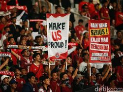 Sekjen PSSI Berharap Masyarakat Sejenak Nonton Bola daripada Demo