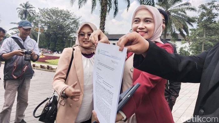 Neni Bangkit, Kisah Korban Doxing Melawan Balik