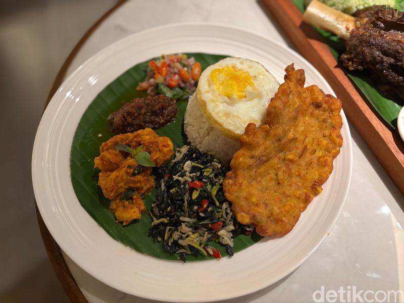 Restoran Aubree yang baru buka di Agora Mall.