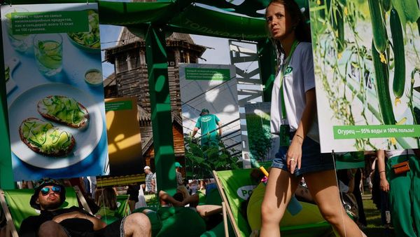 Festival di Rusia Ini Isinya Serba Timun