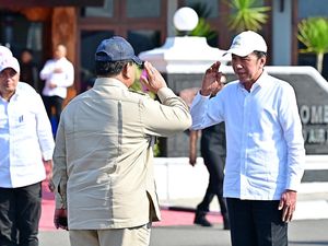 Prabowo Bertemu Jokowi, Mensesneg Ungkap Isi Pembicaraan