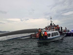 Tragedi Kapal Wisata Terbalik di Ha Long Bay Vietnam, Korban Terakhir Ditemukan Tragedi Kapal Wisata Terbalik di Ha Long Bay Vietnam, Korban Terakhir Ditemukan