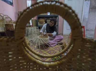 Kerajinan Anyaman Kendari Tembus Pasar Internasional