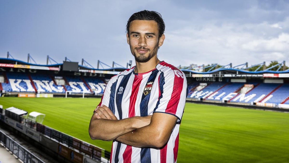 Nathan Tjoe-A-On debut di Eerste Divisie bersama Willem II Tilburg. (Foto: Toin Damen/Toin Damen)