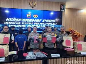 Pengakuan Icus Tinggalkan Mobil Pria yang Dibunuhnya di Baleraksa Purbalingga Pengakuan Icus Tinggalkan Mobil Pria yang Dibunuhnya di Baleraksa Purbalingga