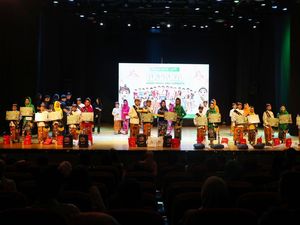 Syarat hingga Jadwal Pendaftaran Cak dan Ning Surabaya 2025 Syarat hingga Jadwal Pendaftaran Cak dan Ning Surabaya 2025