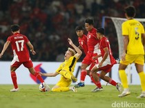 Piala AFF U-23 2025: Indonesia Vs Malaysia Seret Gol, Panen Kartu