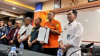 Tim SAR Setop Pencarian Korban KMP Tunu yang Tenggelam di Selat Bali