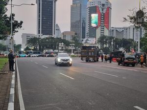 Demo Ojol Selesai, Lalin Jalan Medan Merdeka Selatan Kembali Normal Demo Ojol Selesai, Lalin Jalan Medan Merdeka Selatan Kembali Normal