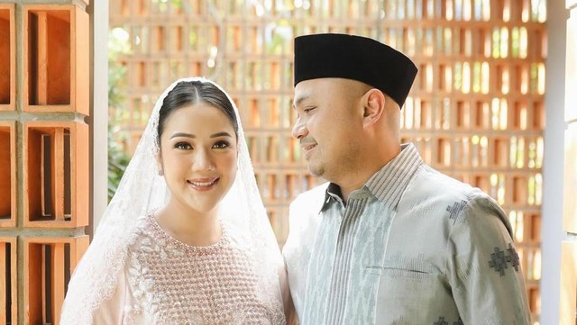 Highlight Dunia Hiburan InsertLive : Ingat Afie Kalla Eks Kekasih Laudya Cynthia Bela? Kini Bakal Dikaruniai Anak Kedua