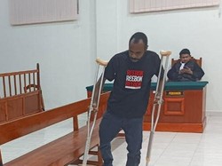 Aske Mabel Eks Polisi Jadi Pimpinan KKB yang Curi 4 Senpi Divonis 8 Tahun Bui
