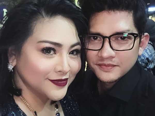 13 Tahun Pernikahan Audy-Iko Uwais Jauh dari Gosip