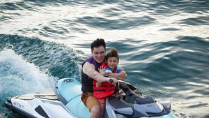 Baim Wong Ajak Anak Liburan di Danau Toba, Begini Keseruannya