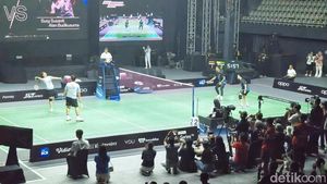 Aksi Para Legenda Bulutangkis RI di Fun Match Oppo