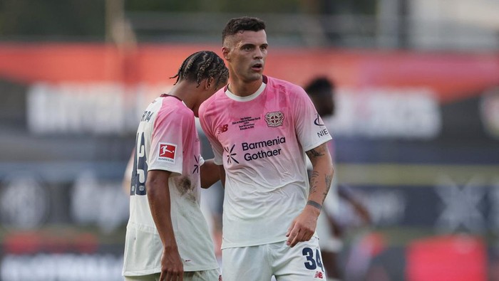 Soccer Football - Pre-Season Friendly - Bayer Leverkusen v Flamengo U-20 - Estadio Jose Bastos Padilha, Rio de Janeiro, Brazil - July 18, 2025 Bayer Leverkusens Granit Xhaka after the match REUTERS/Ricardo Moraes