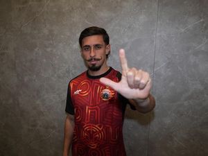 Gustavo Franca Sudah Anggap Persija Seperti Rumah Sendiri Gustavo Franca Sudah Anggap Persija Seperti Rumah Sendiri