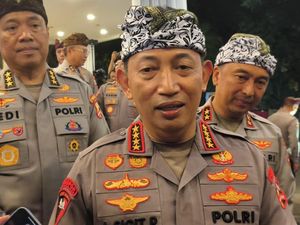 Video: Kapolri Pastikan Satgas Pangan Telah Bergerak Usut Pengoplos Beras Video: Kapolri Pastikan Satgas Pangan Telah Bergerak Usut Pengoplos Beras