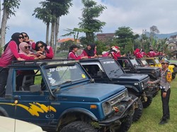 Polres Batu Gandeng Komunitas Jeep Sosialisasikan Tertib Lalu Lintas