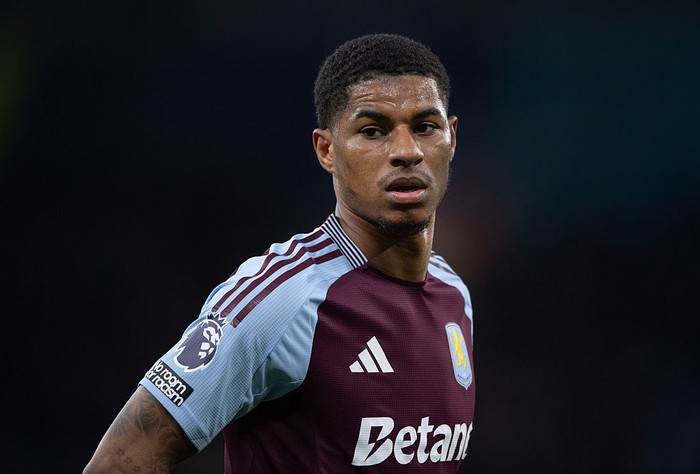 Marcus Rashford MANCHESTER, ENGLAND - APRIL 22: Marcus Rashford of Aston Villa during the Premier League match between Manchester City FC and Aston Villa FC at Etihad Stadium on April 22, 2025 in Manchester, England. (Photo by Visionhaus/Getty Images)