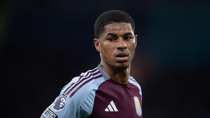 MANCHESTER, ENGLAND - APRIL 22: Marcus Rashford of Aston Villa during the Premier League match between Manchester City FC and Aston Villa FC at Etihad Stadium on April 22, 2025 in Manchester, England. (Photo by Visionhaus/Getty Images)