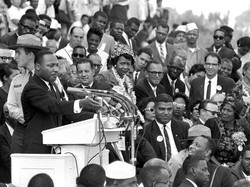 Trump Rilis 240.000 Halaman Dokumen Pembunuhan Martin Luther King
