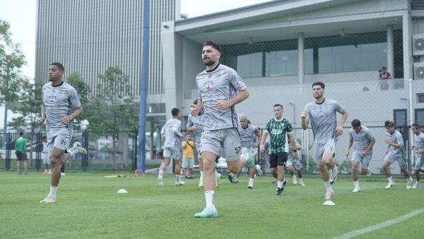 5 Bek Termahal Persib Saat Ini